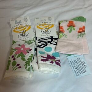 Set of 3 NWT Socks - Today is a Good Day/Do Something Worth Remembering